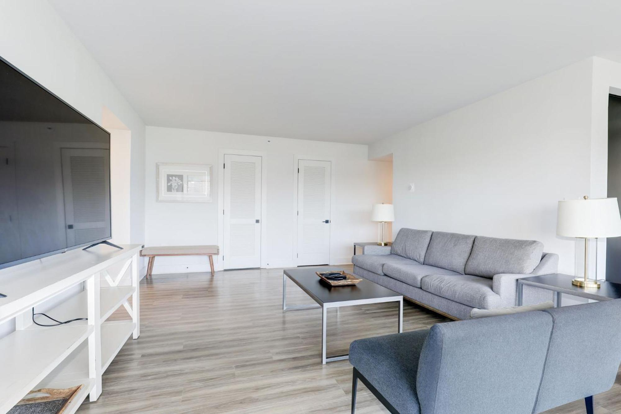 2Br Executive Apartment In Prime Location Арлингтън Екстериор снимка