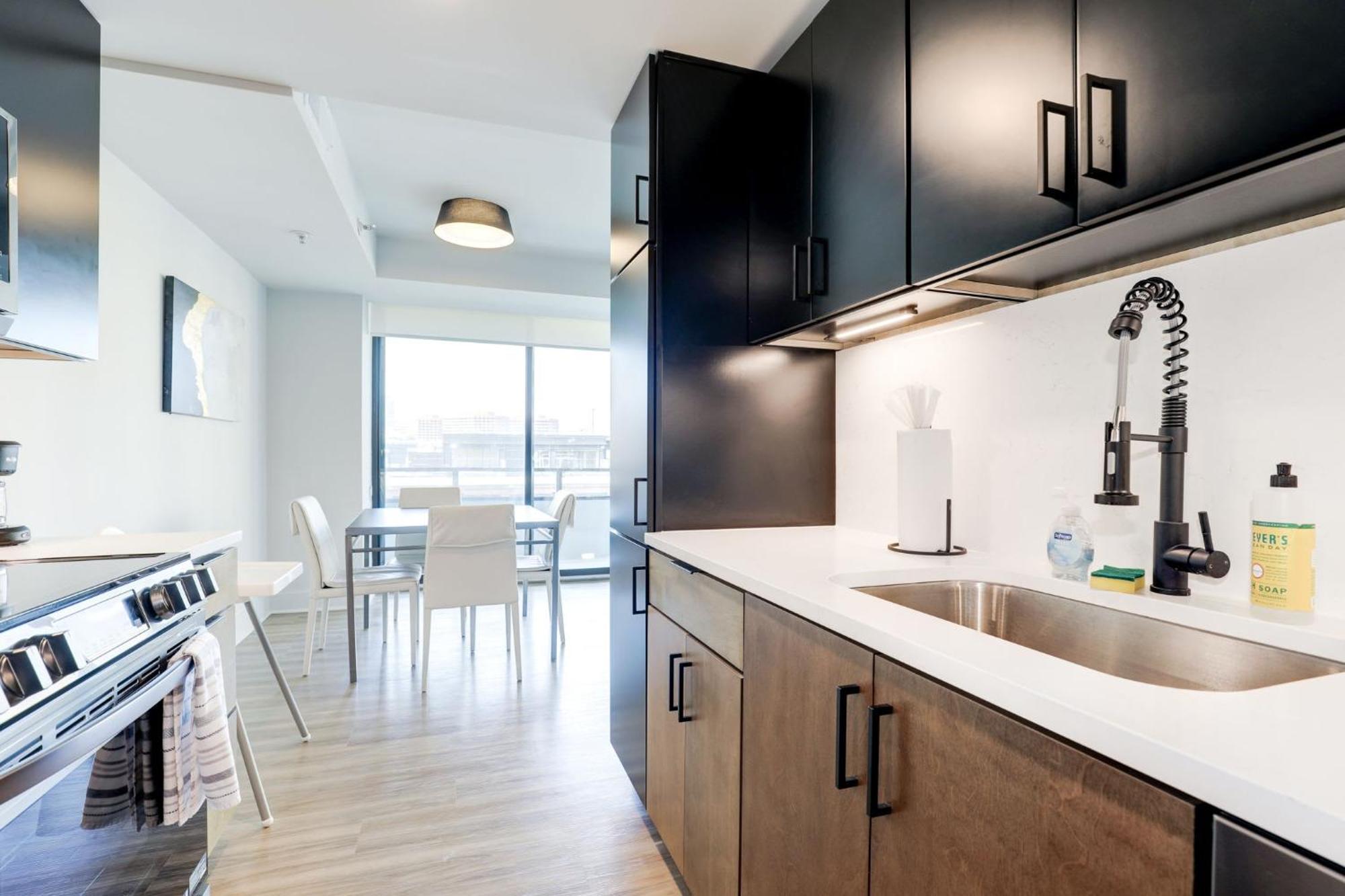 2Br Executive Apartment In Prime Location Арлингтън Екстериор снимка